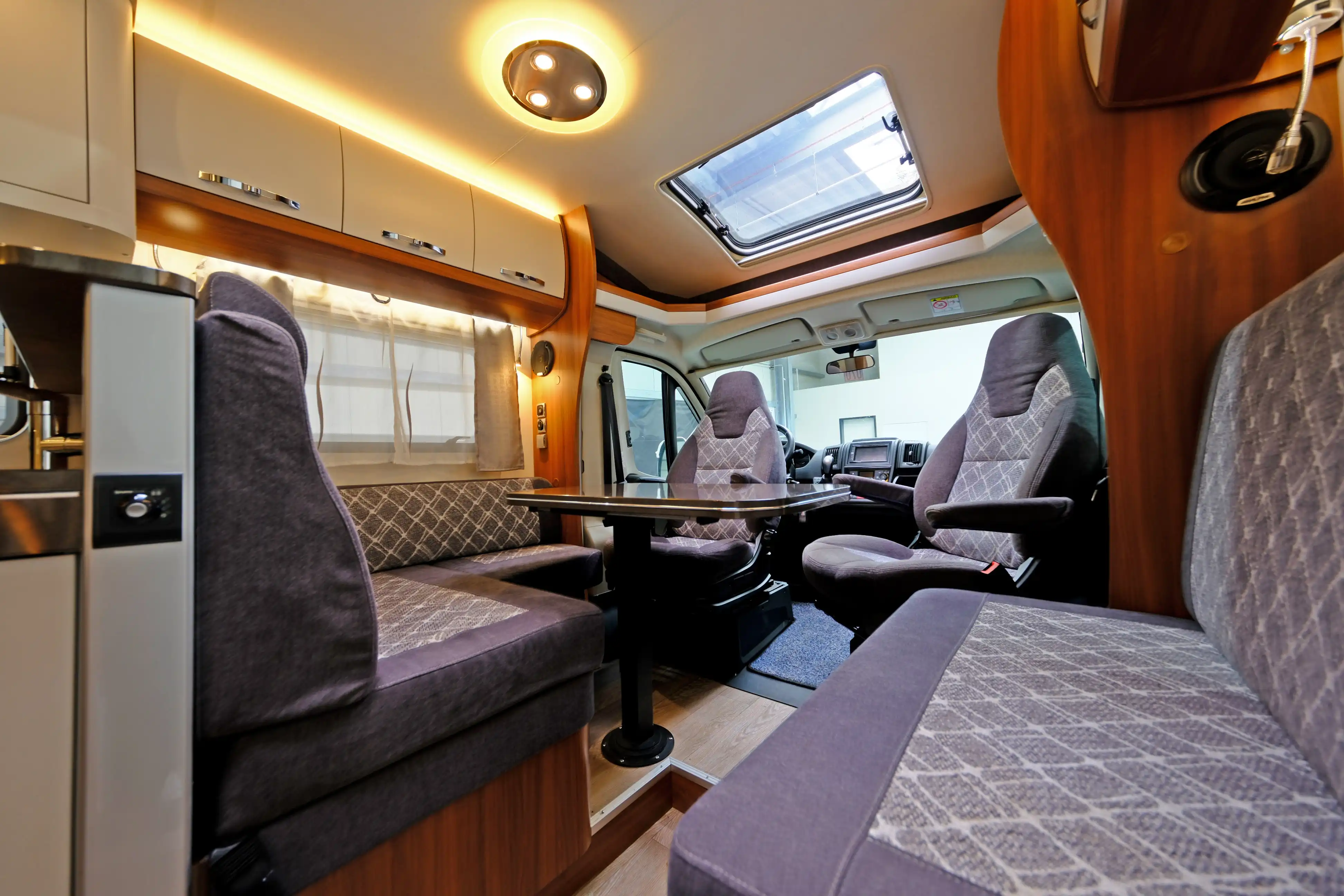 HOBBY Optima De Luxe T 70 F